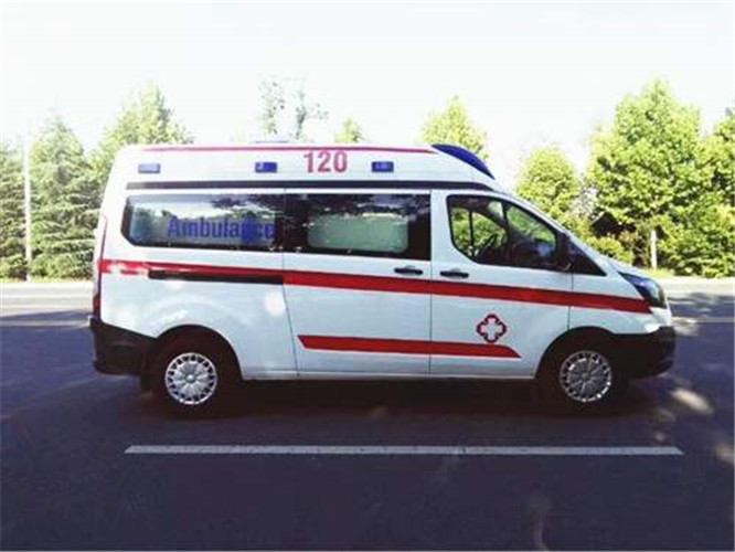 积石山救护车出租服务案例6