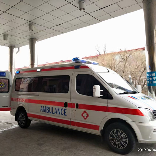 积石山救护车出租服务案例2